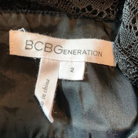 BCBGeneration black sleeveless lace dress - Picture 4 of 15